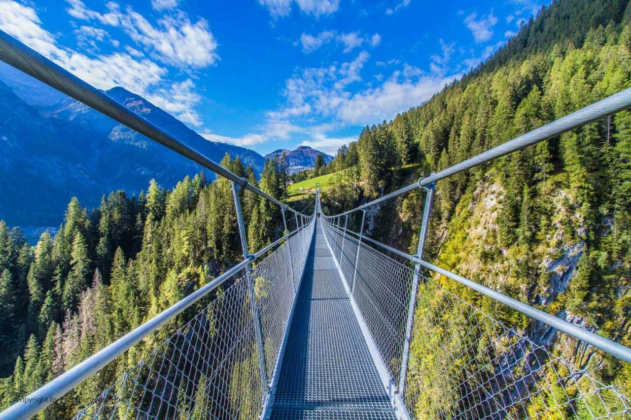 Ferienschloessl Harmonie Hotell Holzgau Exteriör bild
